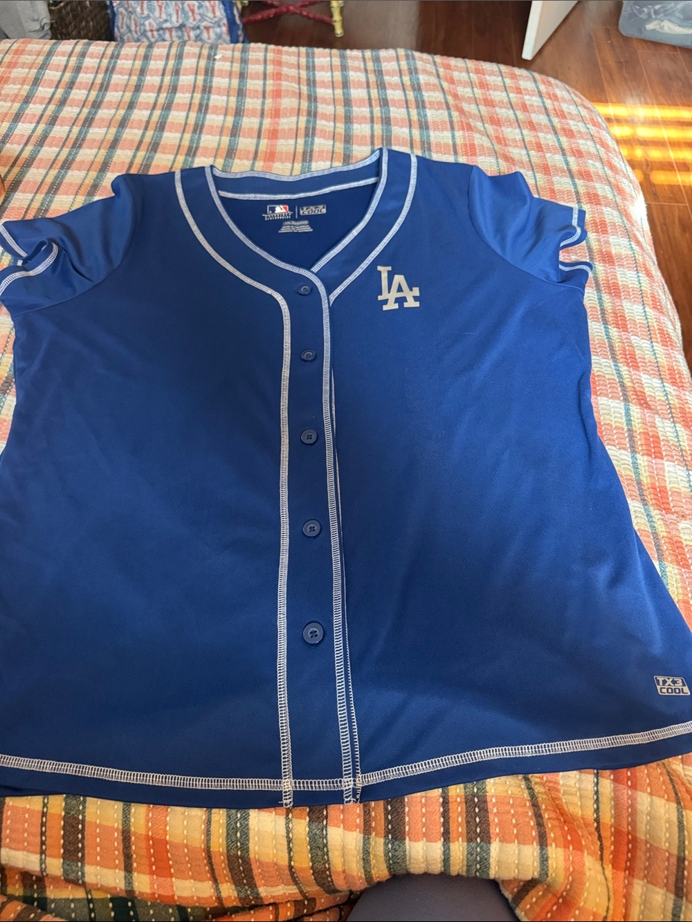 Ladies LA Dodgers Royal Blue Button-Up Jersey Top